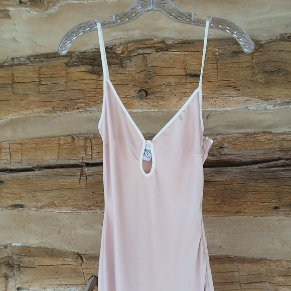 Princess Polly Pink V Neck Maxi Slip Dress Size 2 - Picture 2 of 9